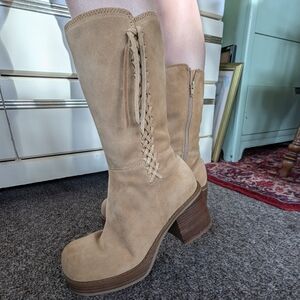 Vintage Skechers "somethin' else" platform suede mid calf boots